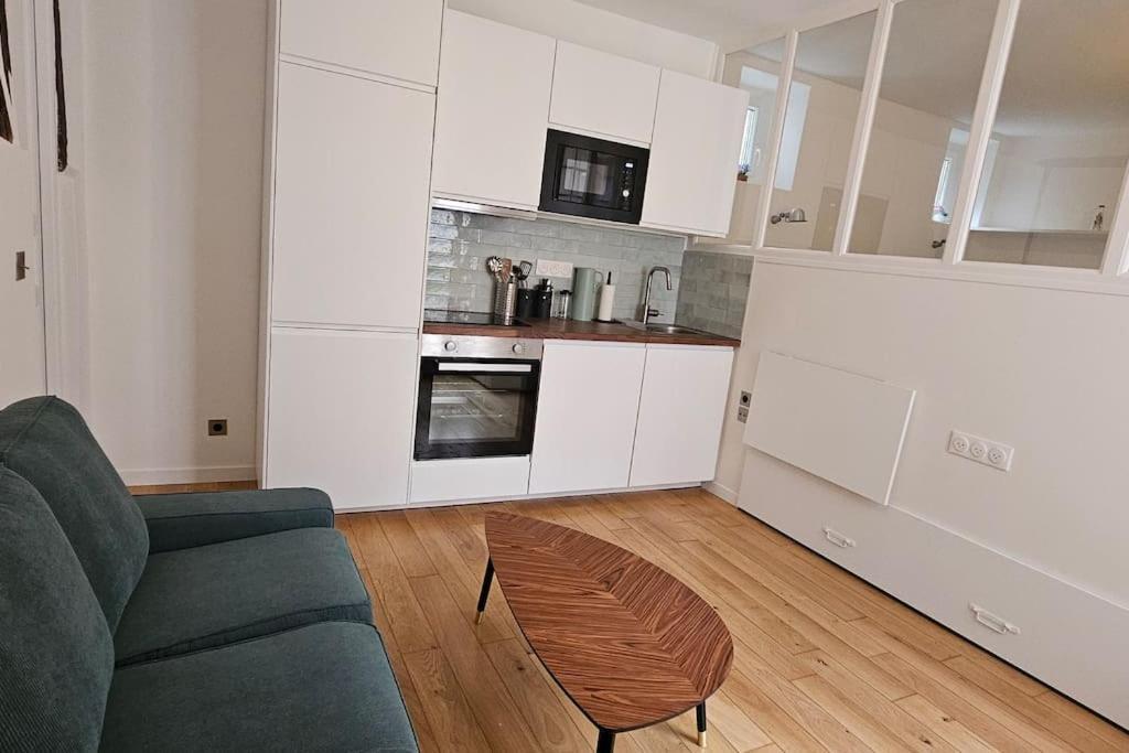 - Tour Eiffel * Parigi